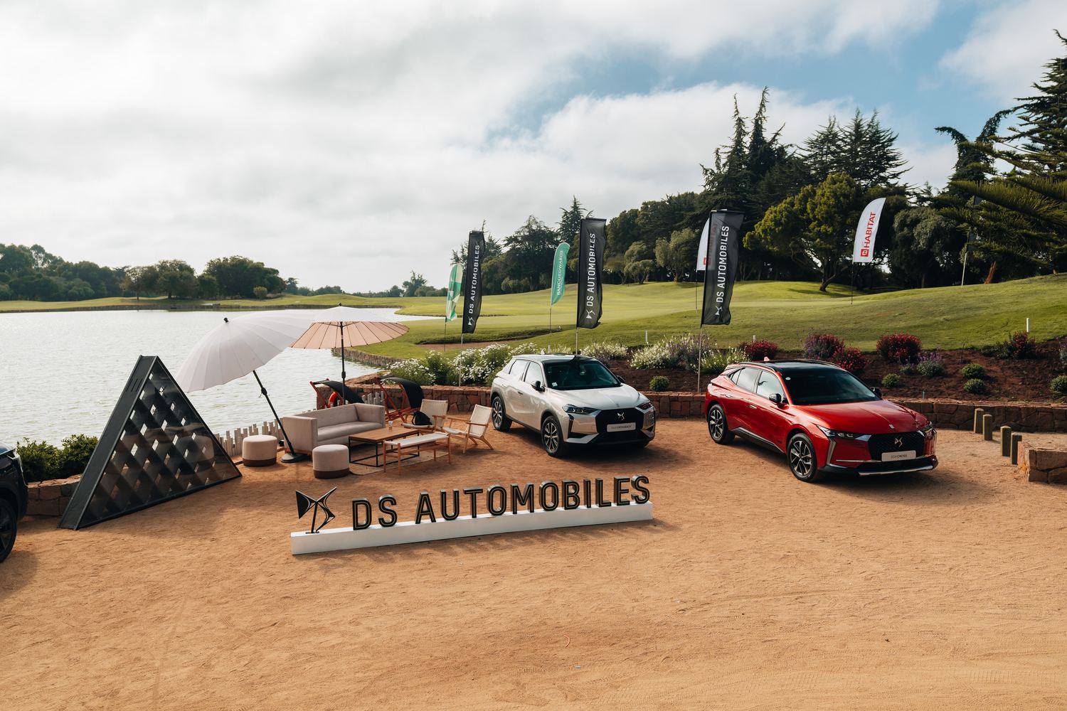Activación de DS Automobiles en un campo de golf