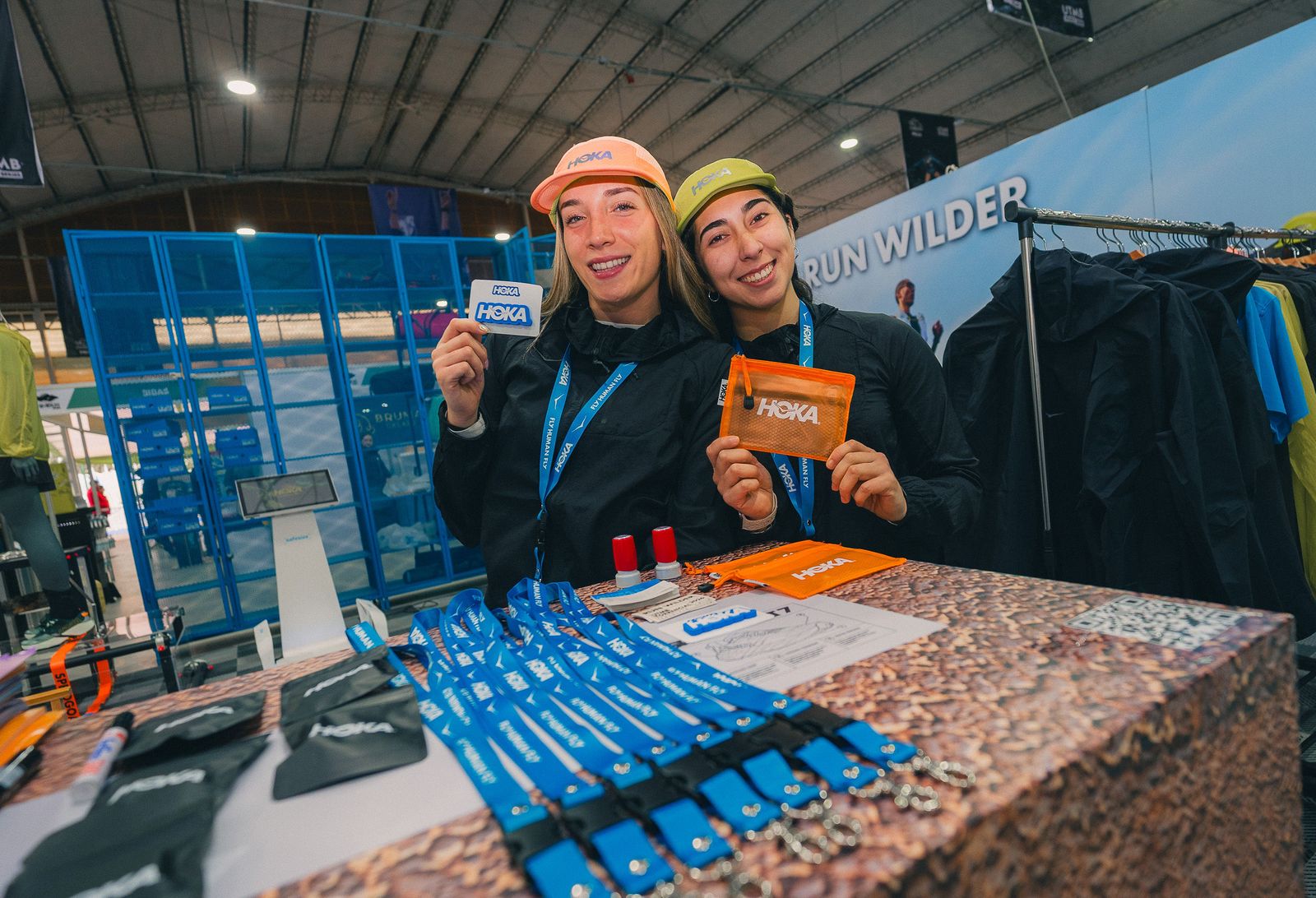 Stand de Hoka en la expo